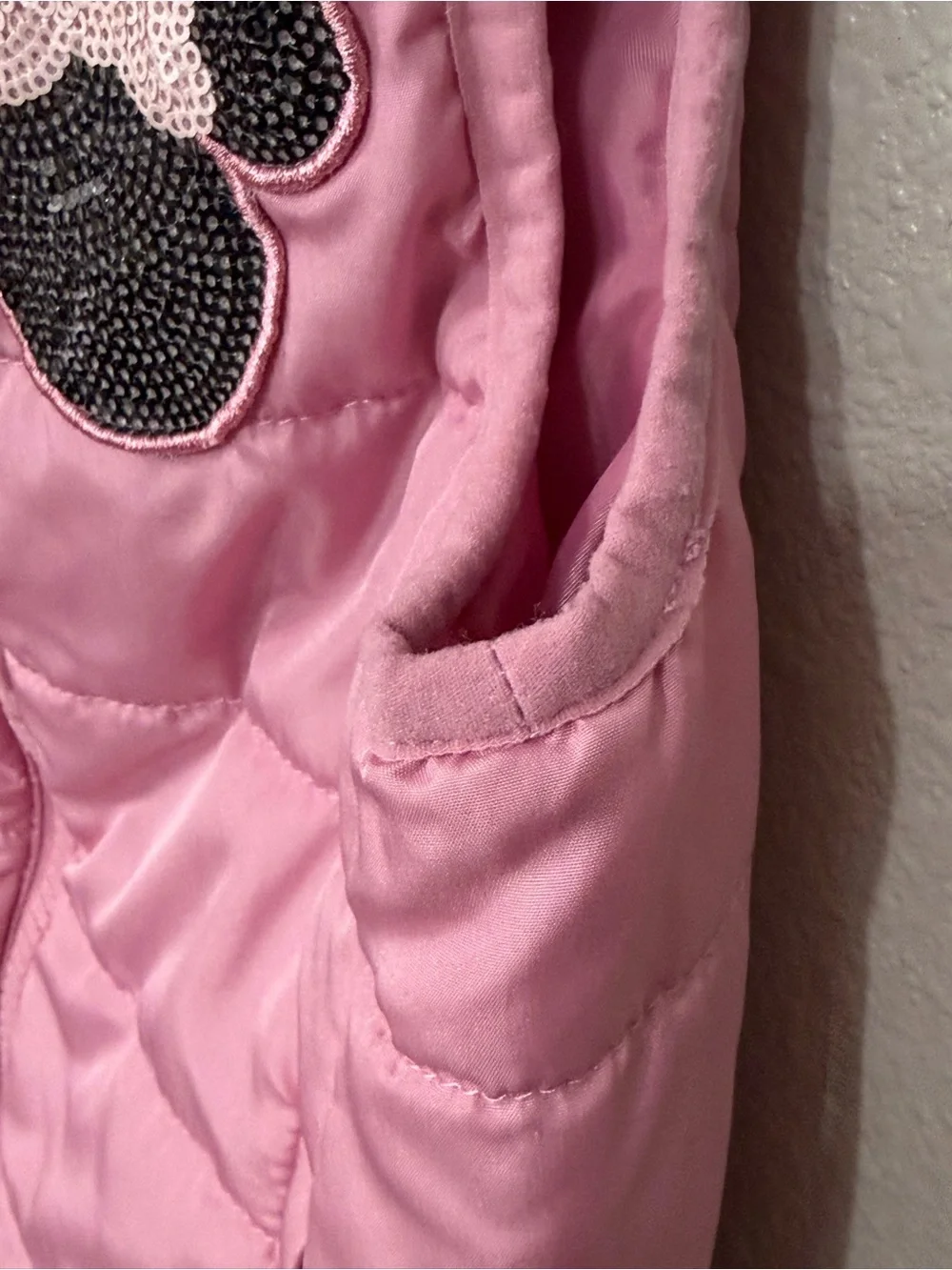 Disney Minnie Mouse Pink Sequin Puffer Vest 2T Flaw